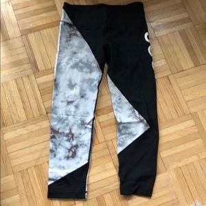 SoulCycle black / tie dye legging